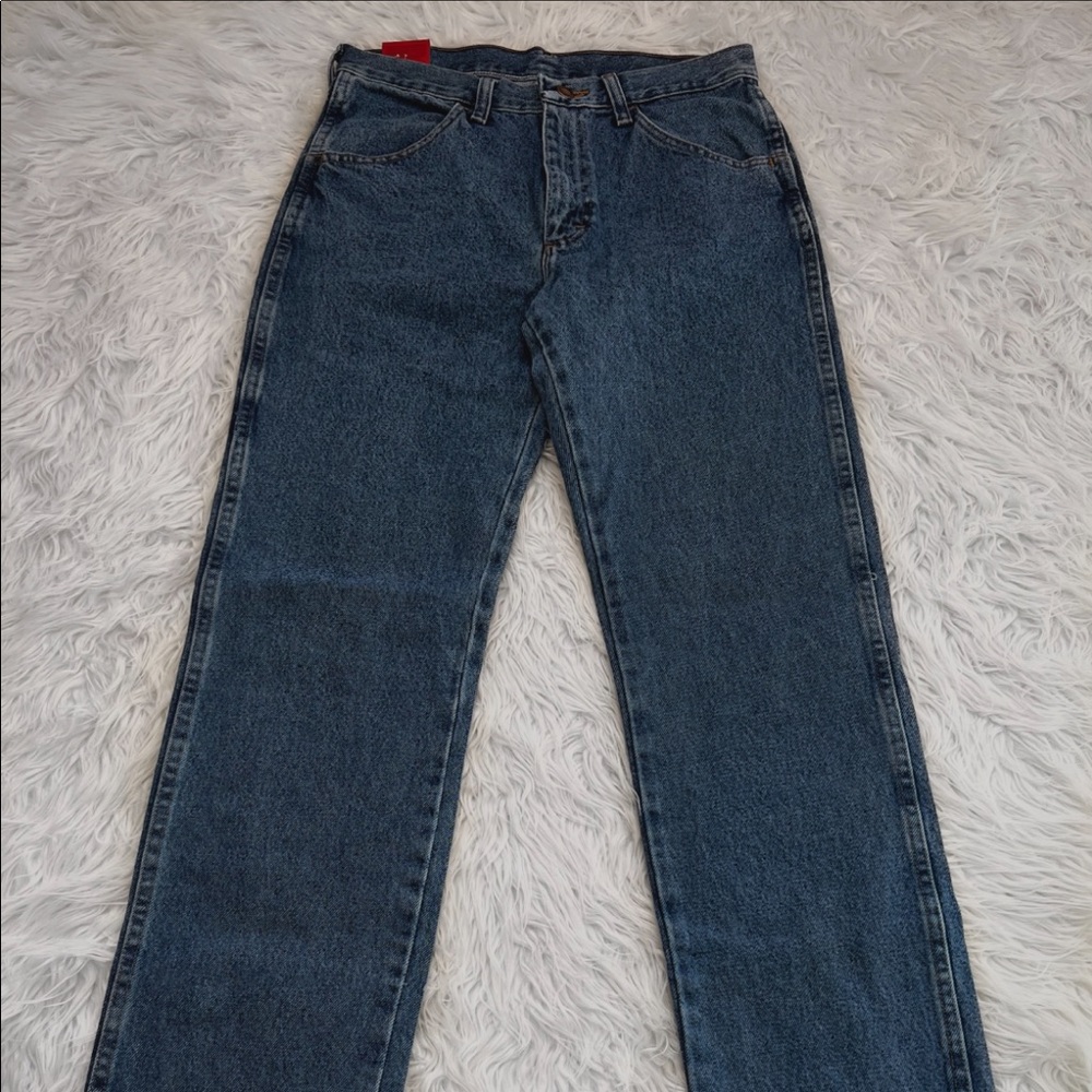 Rustler Regular Fit/Straight Leg Medium Washed Jeans